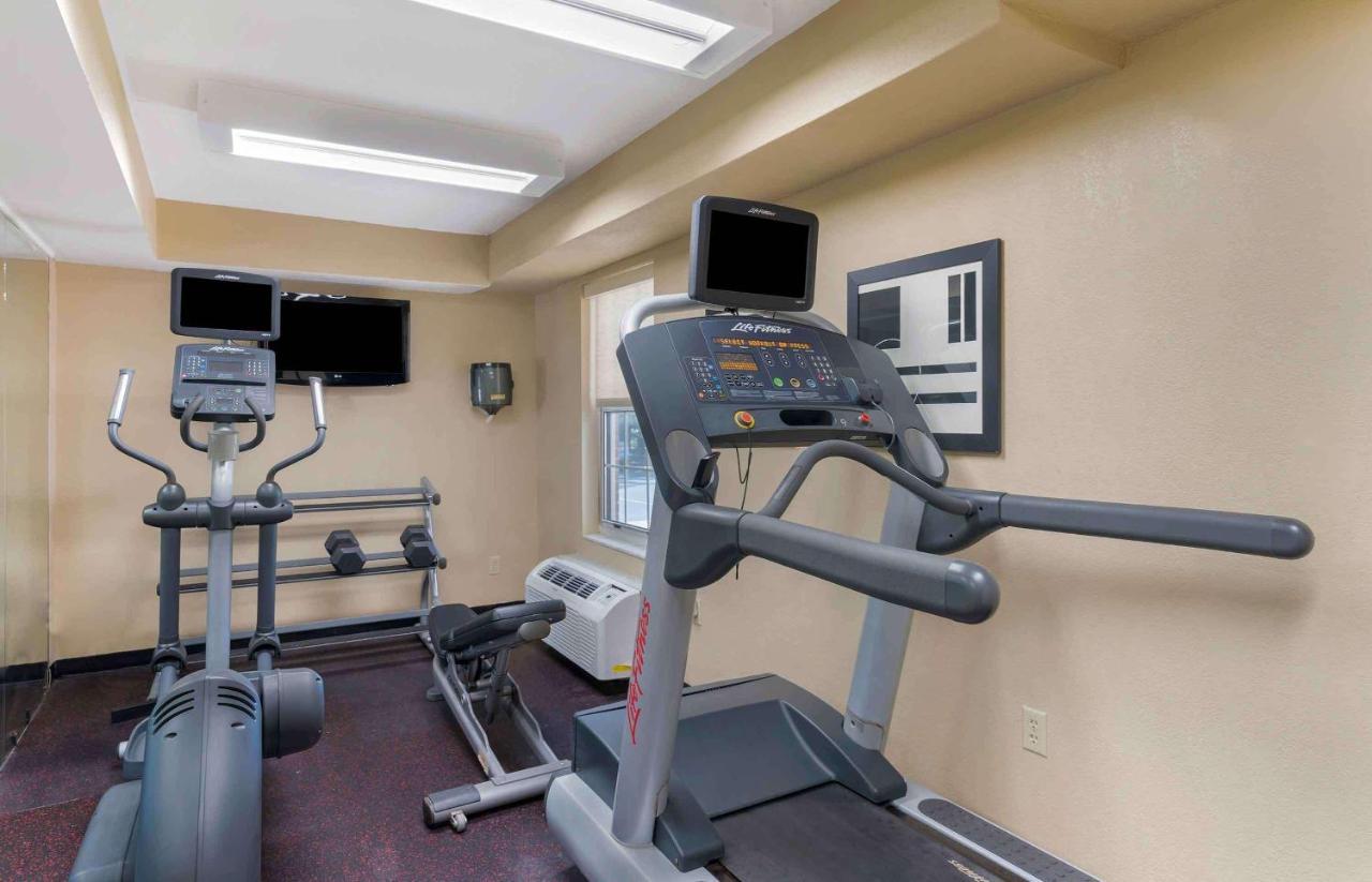 Extended Stay America Suites - Newport News - Yorktown Zewnętrze zdjęcie